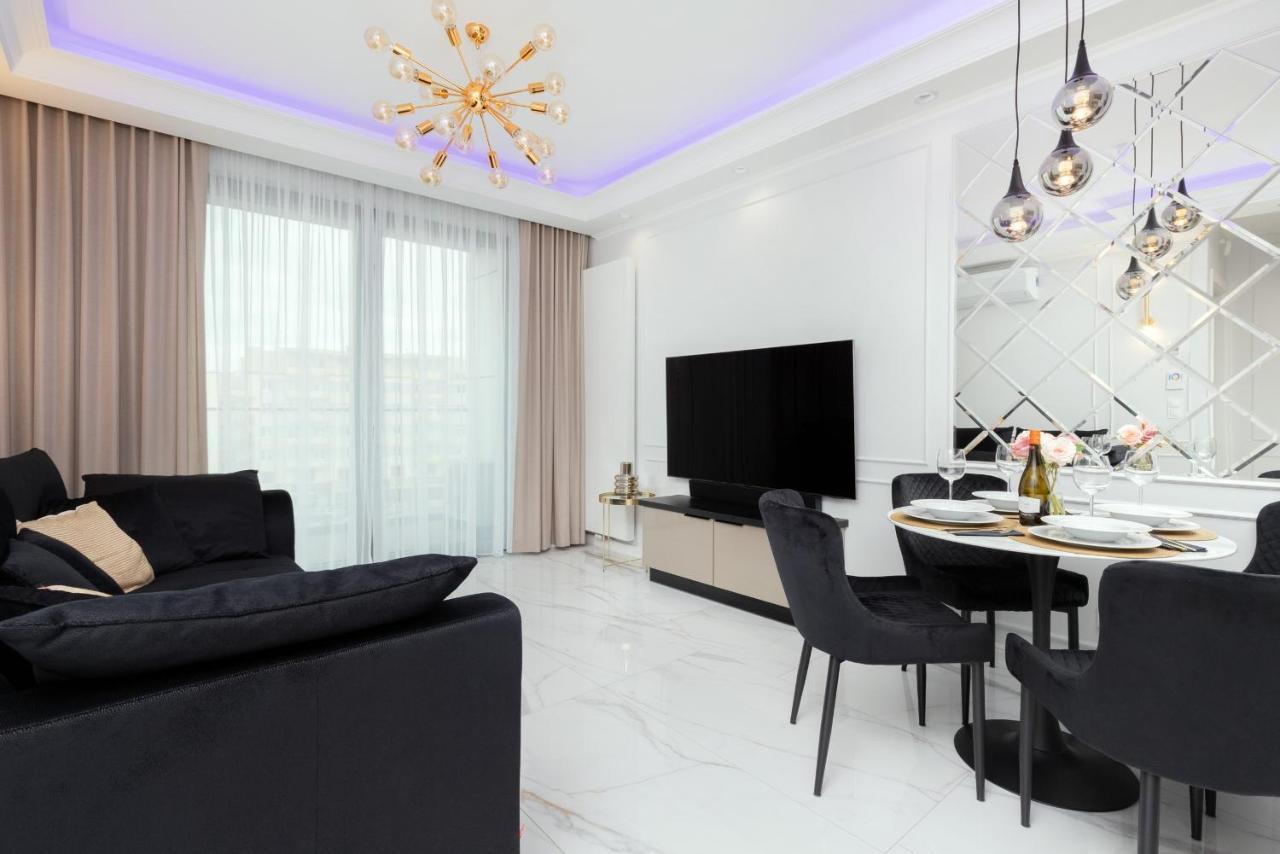 Plac Unii Apartment Gdynia Srodmiescie By Renters Prestige Eksteriør billede